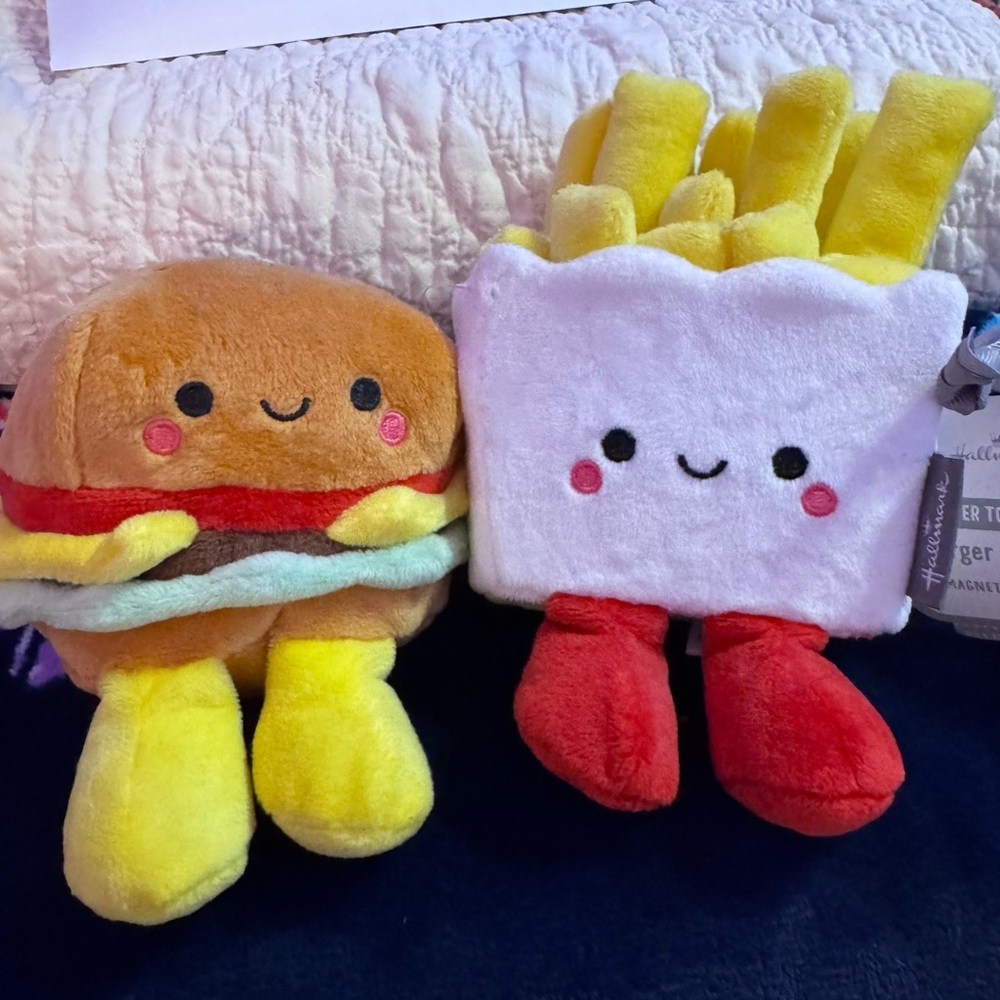 Hallmark Better Together 2 Piece HAMBURGER & FRIES PLUSH Best Friends